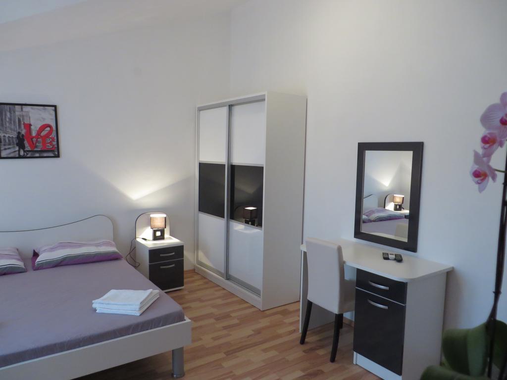 חוואר Apartments Petar מראה חיצוני תמונה