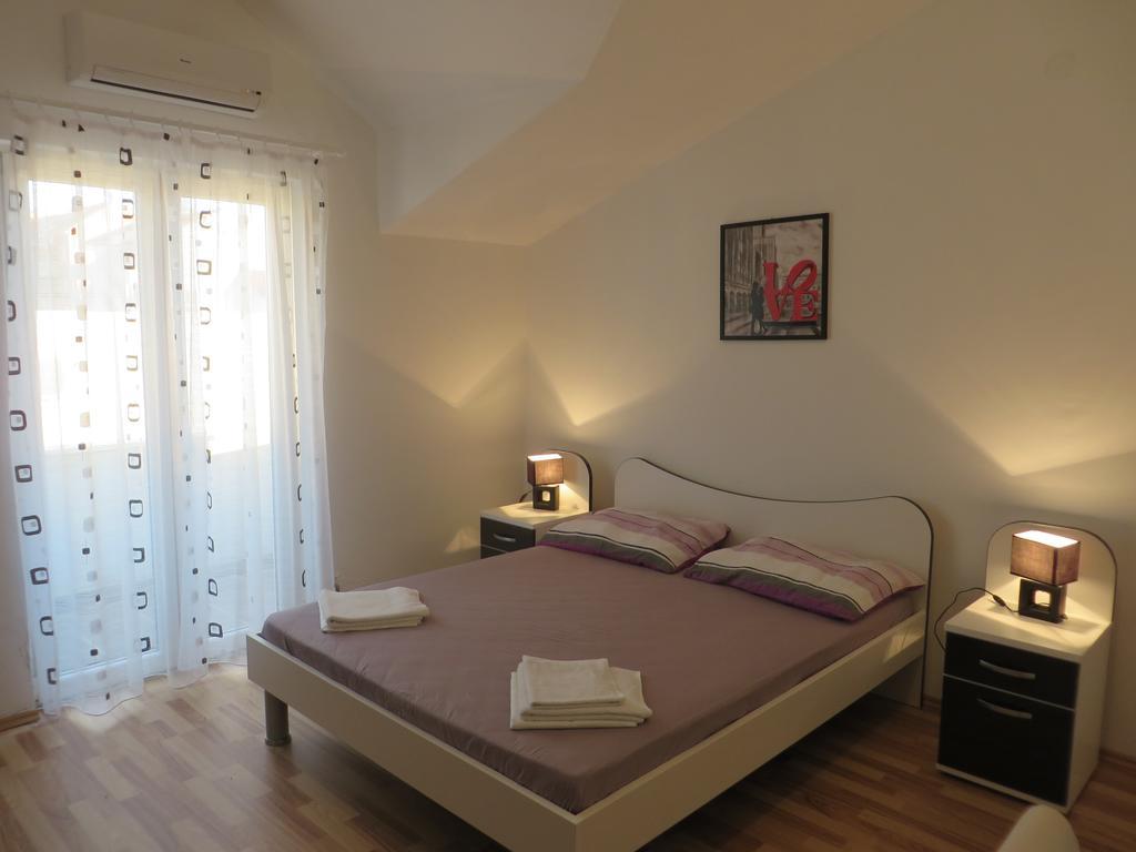 חוואר Apartments Petar מראה חיצוני תמונה